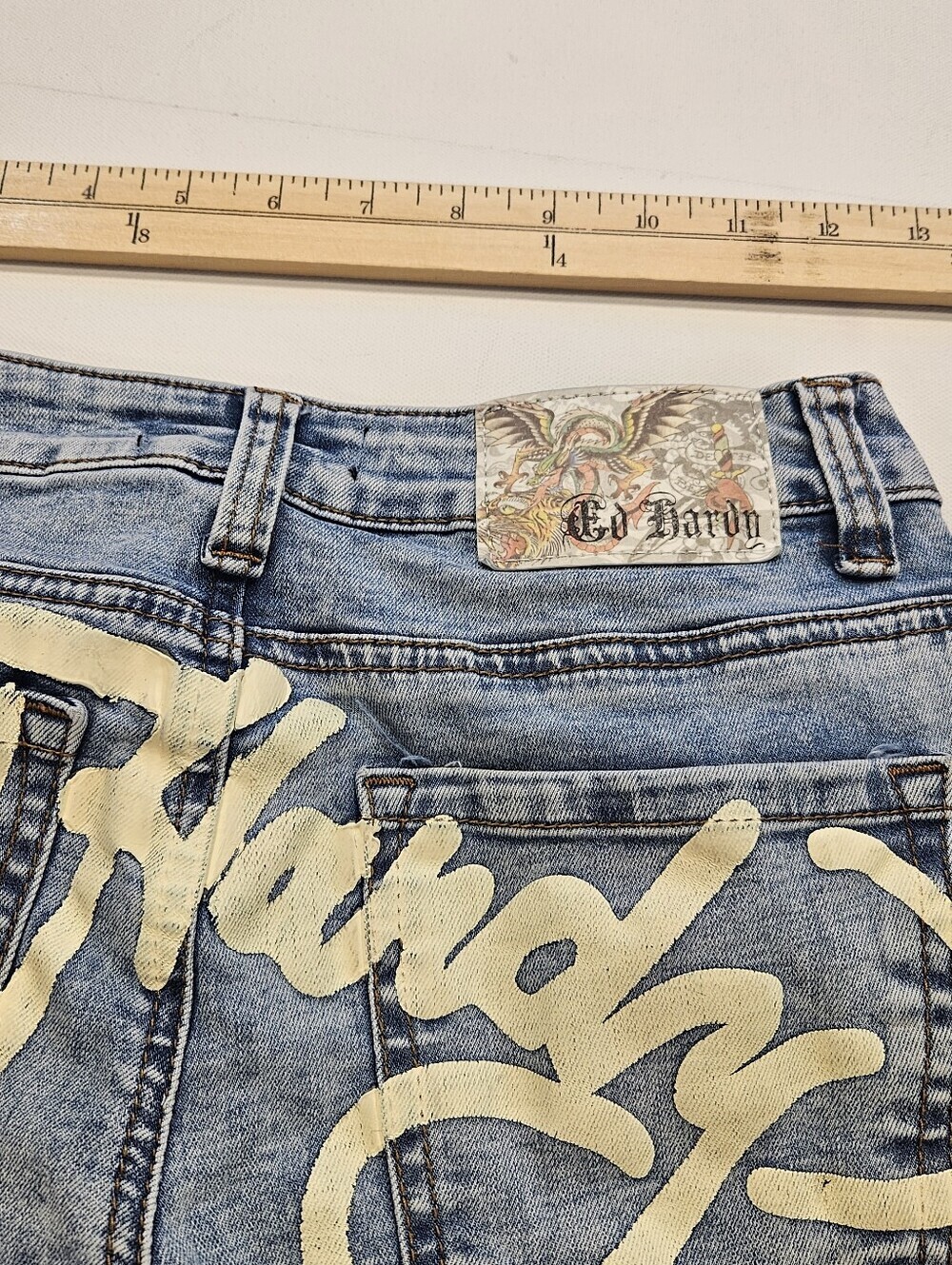Ed Hardy Tiger Graphic Wide Leg Jeans Light Wash Blue Y2K Tattoo Size 24 - Picture 4 of 11